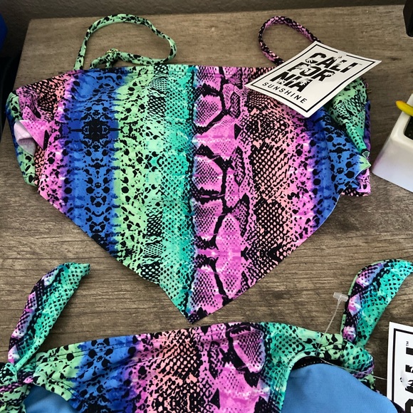 California Sunshine - Picture 2 of 3